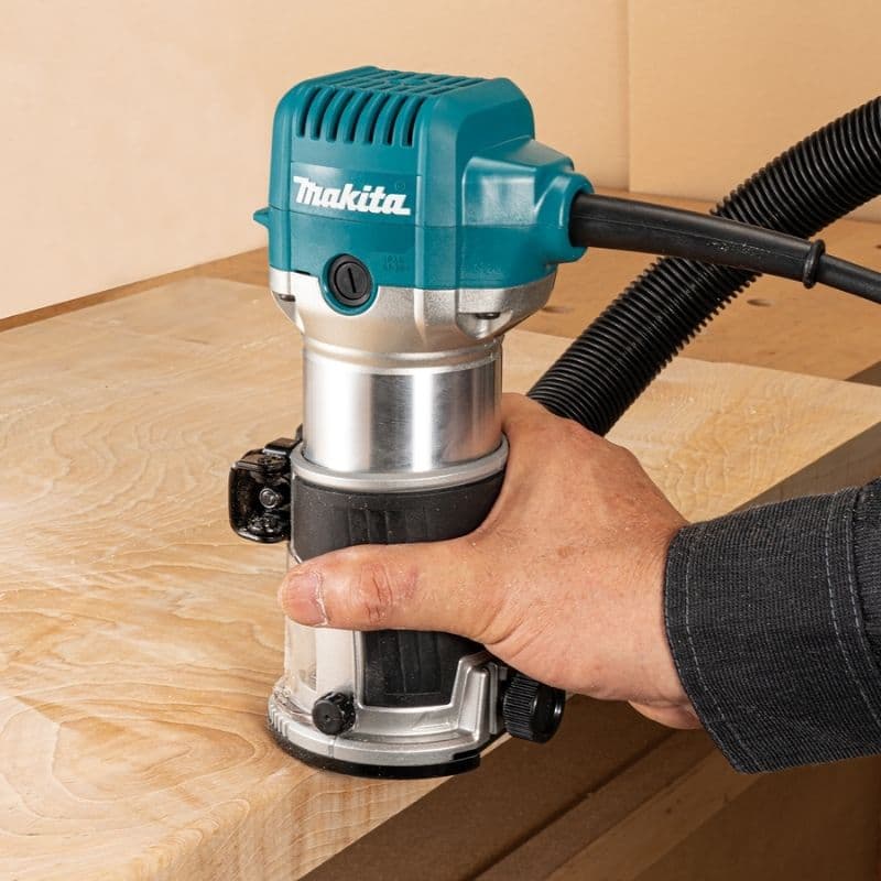 Makita RT0702C Кромочный фрезер 5