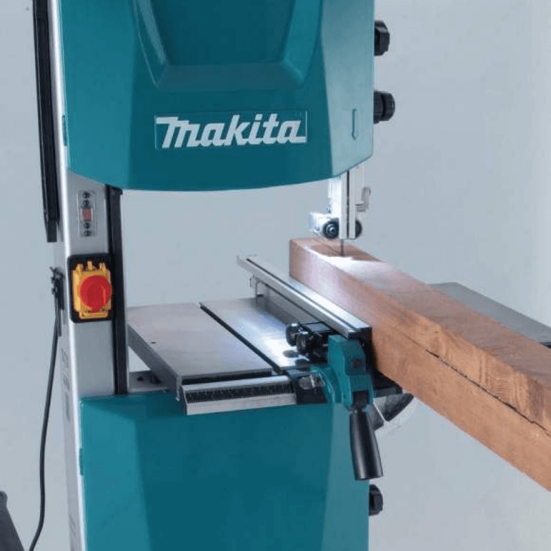 Makita LB1200F Ленточная пила 2